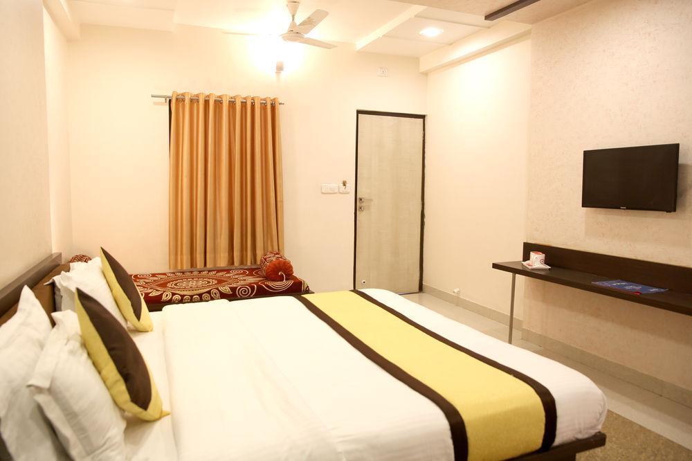 Oyo Rooms Railway Station Abu Road Bagian luar foto